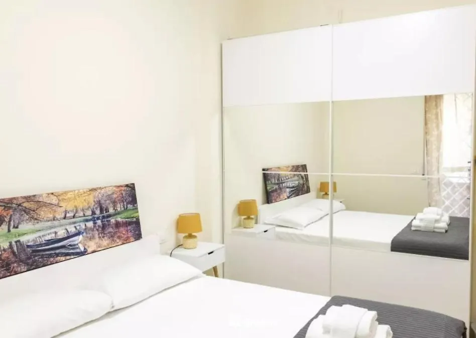 Modern Apartment With Terrace Rome Italy